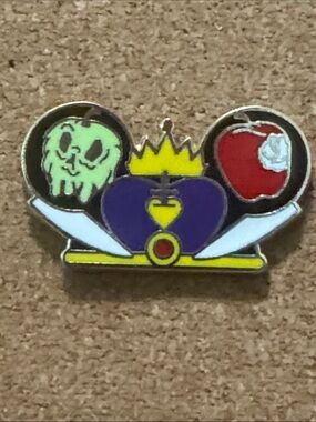 5/$25 Snow White Evil Queen Mickey Ears Pin